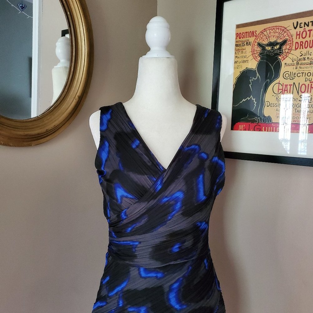 Halston Heritage Blue and Gray Pleated Dress Size 4 - Picture 9 of 16